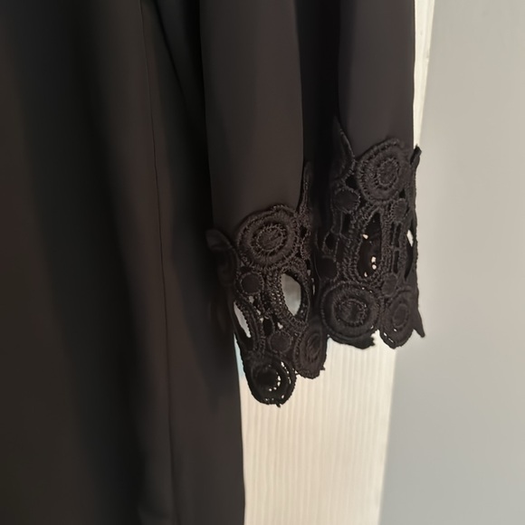 MiYang Black Lace Embroidered Tunic Top/Cover Up - Picture 3 of 6